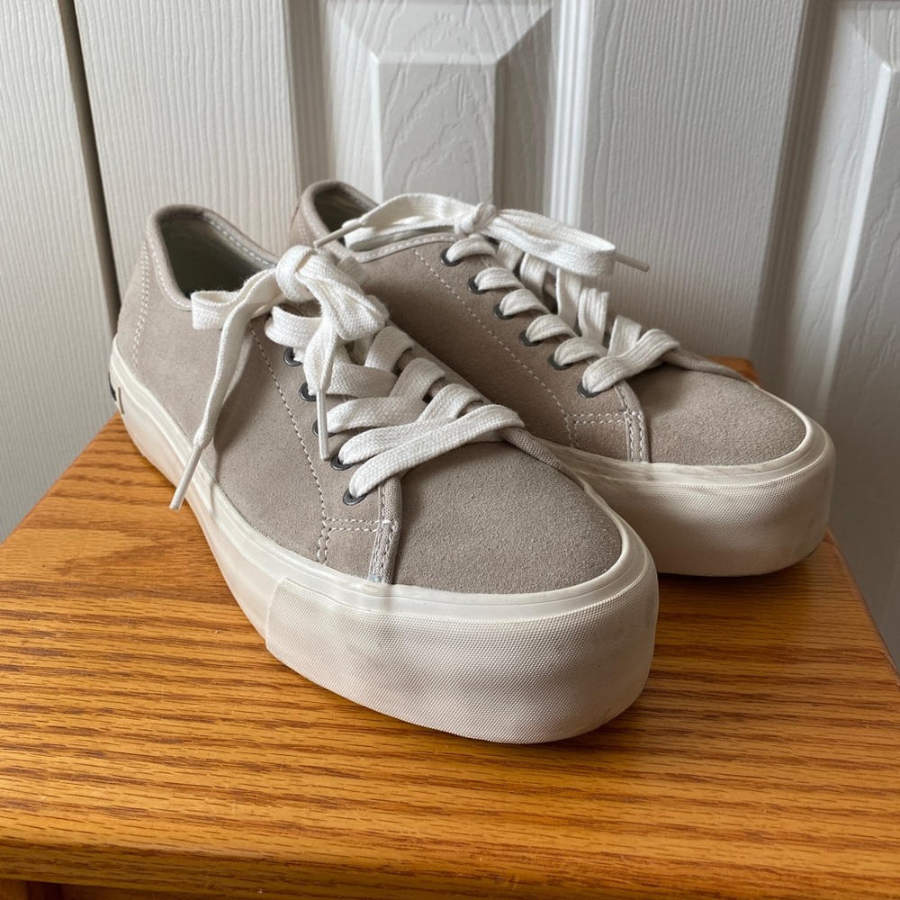 SeaVees Monterey Cobblestone Suede Platform Sneakers SZ 8.5